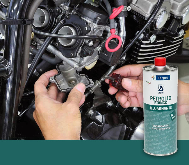 Petrolio Bianco Lampante 2BM | Detergente Sgrassante per la Pulizia (catena moto, trasmissione, carburatore), Olio Illuminante (torce, lanterne), Diluente Vernici, Combustibile | Lattina 1 Litro